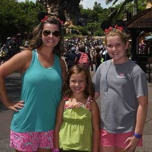 Meet your Posher, Laura